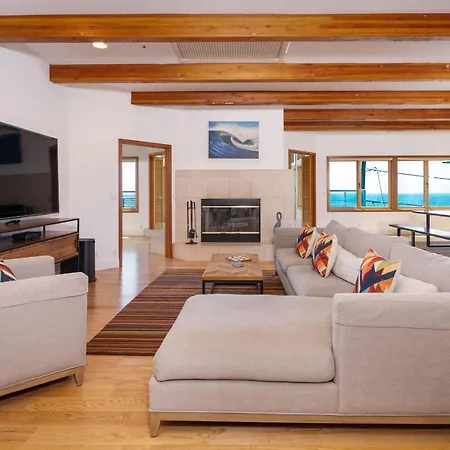 Luxury Beachfront Penthouse Walk To The Beach Restaurants Entertainment Half Moon Bay Exterior photo