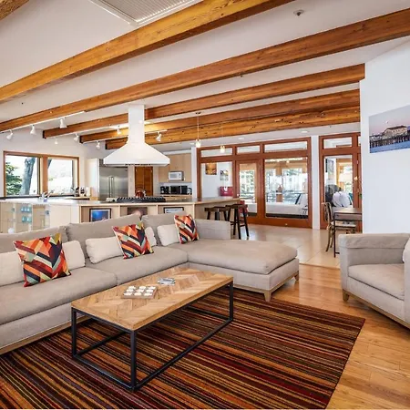 Luxury Beachfront Penthouse Walk To The Beach Restaurants Entertainment Half Moon Bay Exterior photo