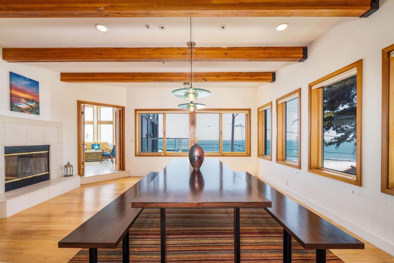 Luxury Beachfront Penthouse Walk To The Restaurants Entertainment *